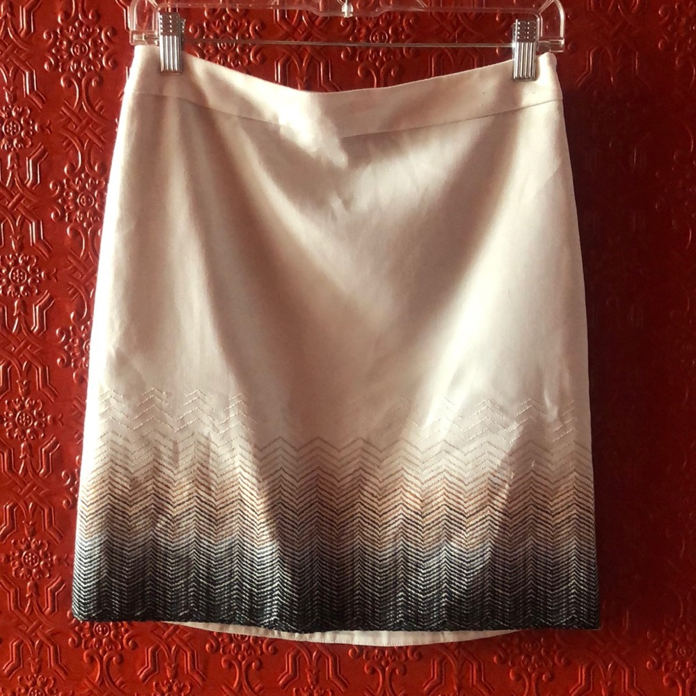 White House black market ombré skirt size 0
